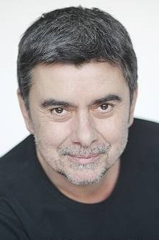 Dingé, Bertrand