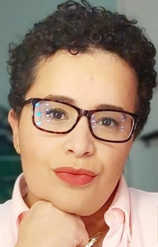 Youssef-Holland, Fouzia